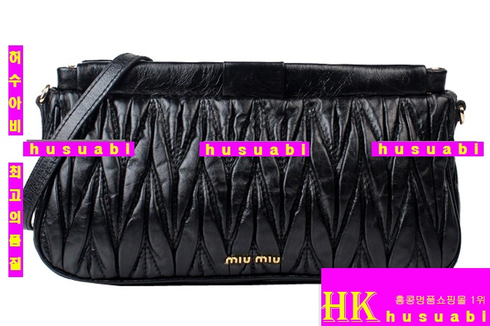 �̿�̿� ���׶�� �Ż� Ŭ��ġ�� MI88081-2